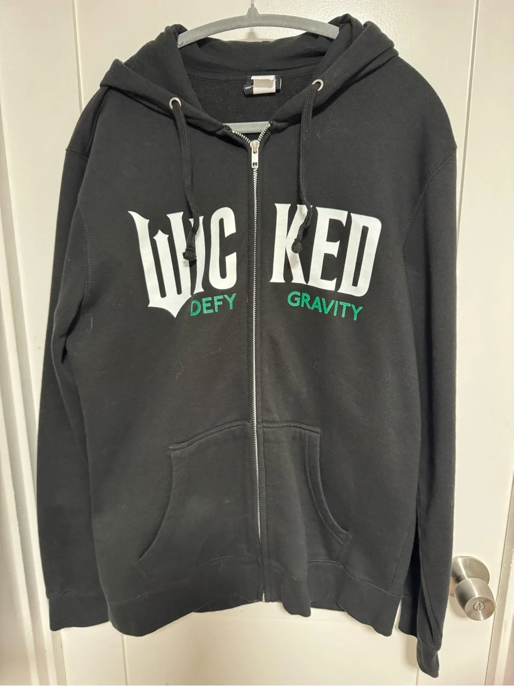 Universal Wicked Black Hoodie Men’s size Large